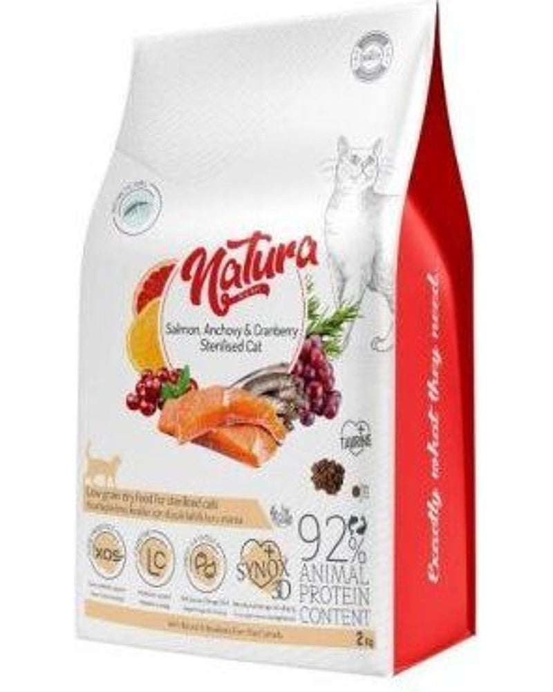 Natura Premium Somon Yaban Mersinli Düşük Tahıllı Kedi Maması 2 kg