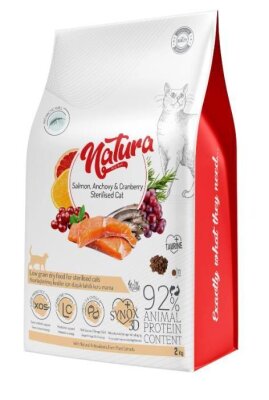 Natura Premium Somon Yaban Mersinli Düşük Tahıllı Kedi Maması 2 kg