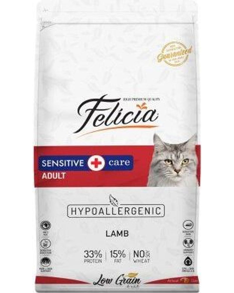 Hassas Bünye için Kuzu Etli Hipoalerjenik 12 kg Kedi Maması